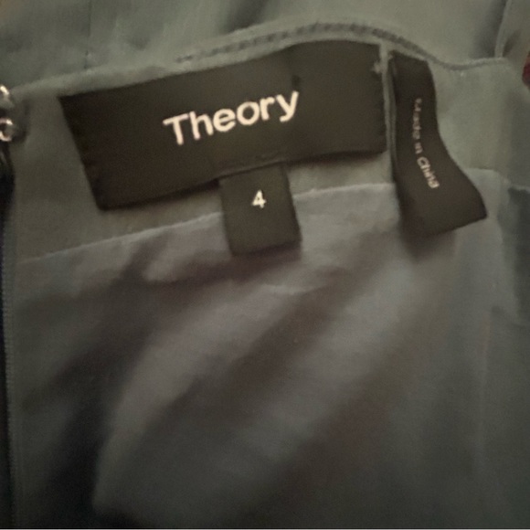 Theory midi dress - Picture 8 of 9